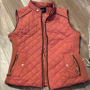 Active USA Quilted Vest - Burnt Orange